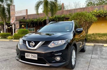 Sell Purple 2015 Nissan X-Trail in Pasig