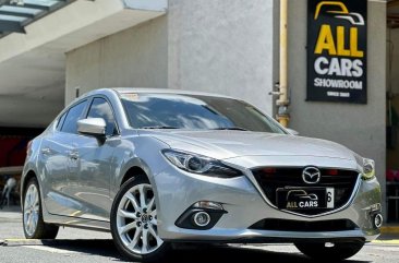 White Mazda 3 2015 for sale in Automatic