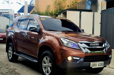 2015 Isuzu mu-X  3.0L LS-A 4x2 AT in Manila, Metro Manila