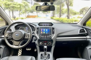 Selling White Subaru Impreza 2018 in Makati