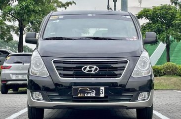 White Hyundai Starex 2018 for sale in Automatic