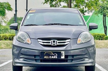 Selling White Honda Brio amaze 2015 in Makati