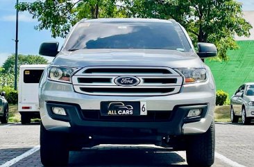 Sell White 2016 Ford Everest in Makati