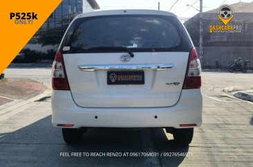 Pearl White Toyota Innova 2012 for sale in Automatic