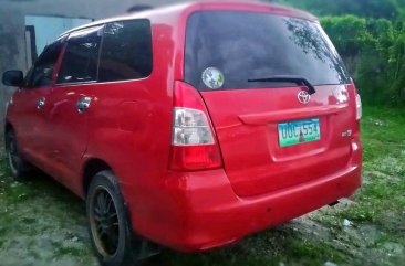 Selling White Toyota Innova 2012 in Angeles