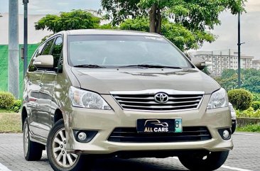 Sell Bronze 2012 Toyota Innova in Makati