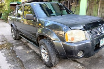 White Nissan Navara 2003 for sale in Automatic