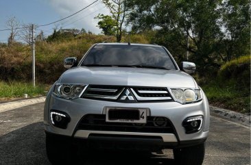 Sell White 2015 Mitsubishi Montero sport in Antipolo