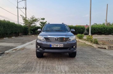 Sell White 2013 Toyota Fortuner in Manila