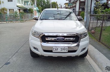 Selling White Ford Ranger 2017 in Quezon City