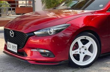 White Mazda 3 2018 for sale in Automatic