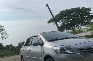 White Toyota Vios 2012 for sale in Quezon City