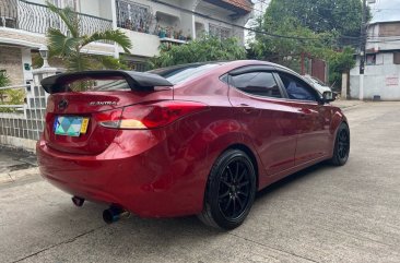 Selling White Hyundai Elantra 2021 in Marikina