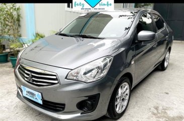 Selling White Mitsubishi Mirage 2019 in Quezon City