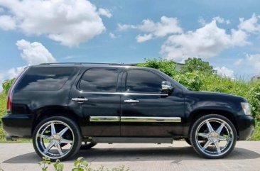 Selling White Chevrolet Tahoe 2008 in Manila