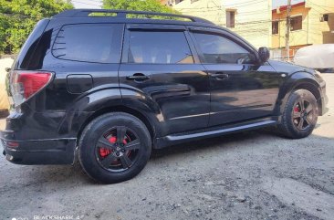 Sell White 2009 Subaru Forester in Parañaque