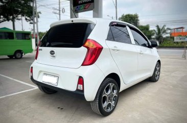 White Kia Picanto 2015 for sale in Manila