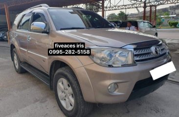 White Toyota Fortuner 2010 for sale in Mandaue