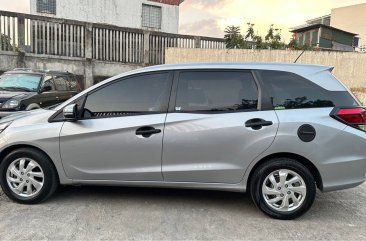 Silver Honda Mobilio 2018 for sale in Automatic