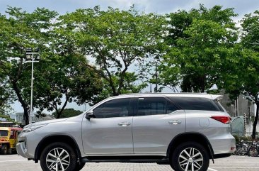 Sell White 2016 Toyota Fortuner in Makati