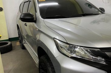 Sell White 2019 Mitsubishi Montero in Marikina