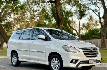 Sell Pearl White 2015 Toyota Innova in San Pablo