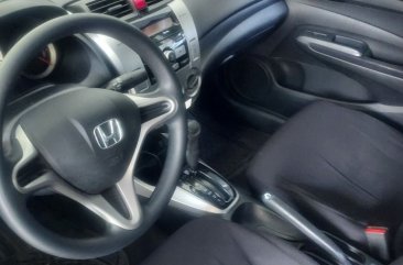 Selling White Honda City 2010 in Quezon City