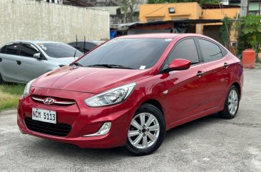 Selling White Hyundai Accent 2018 in Pasig