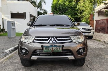 White Mitsubishi Montero sport 2014 for sale in Automatic