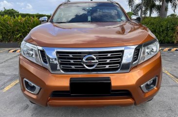 Selling White Nissan Navara 2019 in Parañaque