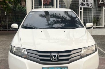 Selling White Honda City 2011 in Marikina