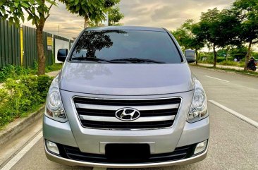 White Hyundai Starex 2018 for sale in Rizal