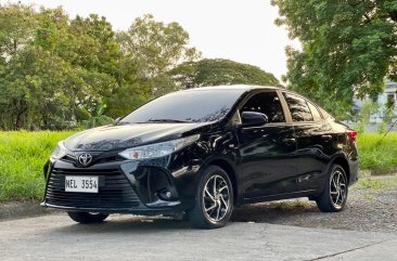 Selling White Toyota Vios 2021 in Parañaque