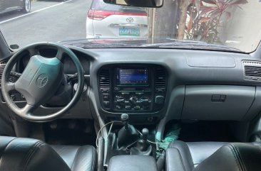 Sell Green 2000 Toyota Land Cruiser in Makati