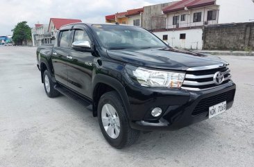 Sell White 2019 Toyota Hilux in Marikina