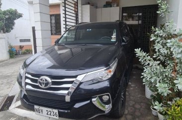 Selling White Toyota Fortuner 2017 in Quezon City