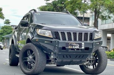 Sell White 2018 Nissan Navara in Makati