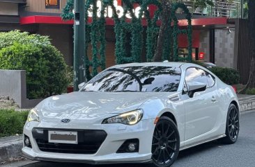 Sell White 2013 Subaru Brz in Manila