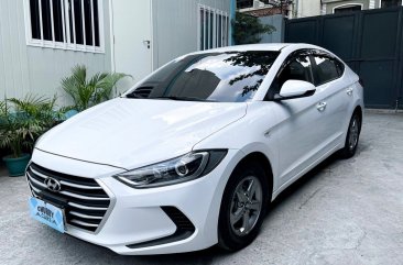 Sell White 2018 Hyundai Elantra in Quezon City