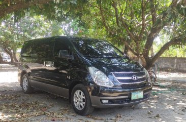 White Hyundai Starex 2012 for sale in Quezon City