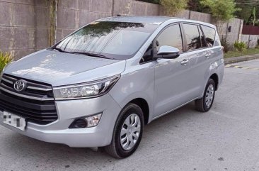 White Toyota Innova 2018 for sale in Manila