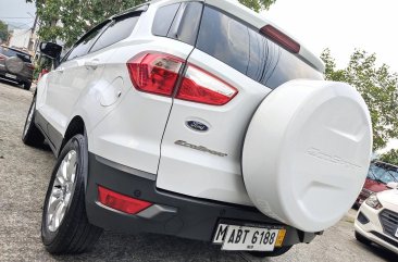 Selling White Ford Ecosport 2015 Hatchback at Automatic  at 43000 in Manila