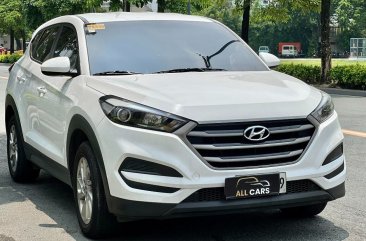 White Hyundai Tucson 2016 for sale in Makati