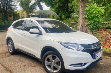 White Honda Hr-V 2016 for sale in Automatic