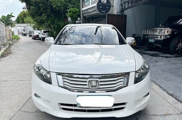 Pearl White Honda Accord 2008 for sale in Automatic