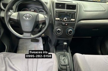 White Toyota Avanza 2017 for sale in Automatic