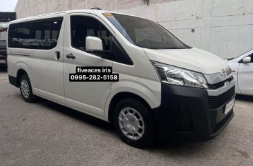 White Toyota Hiace 2019 for sale in Manual