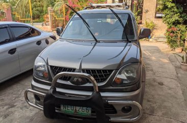 Selling White Mitsubishi Adventure 2009 in Tuguegarao