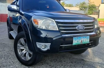 White Ford Everest 2011 for sale in Automatic