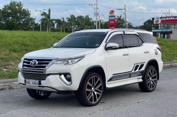 Selling White Toyota Fortuner 2017 in Parañaque